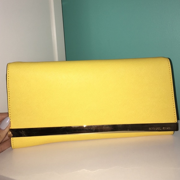 Michael Kors clutch