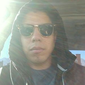 Meet your Posher, Jonathan