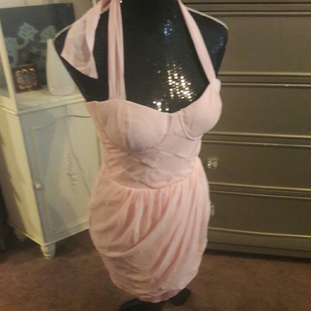 Adorable Demi Cup Dress Brand NEW!!! Never worn - Picture 4 of 4