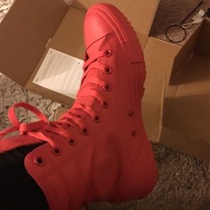 CHUCK TAYLOR HI-RISE BOOT XHI WOMEN RED RUBBER