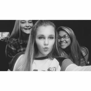 Meet your Posher, Mady