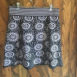 Dakini stretchy a-line black and lavender skirt
