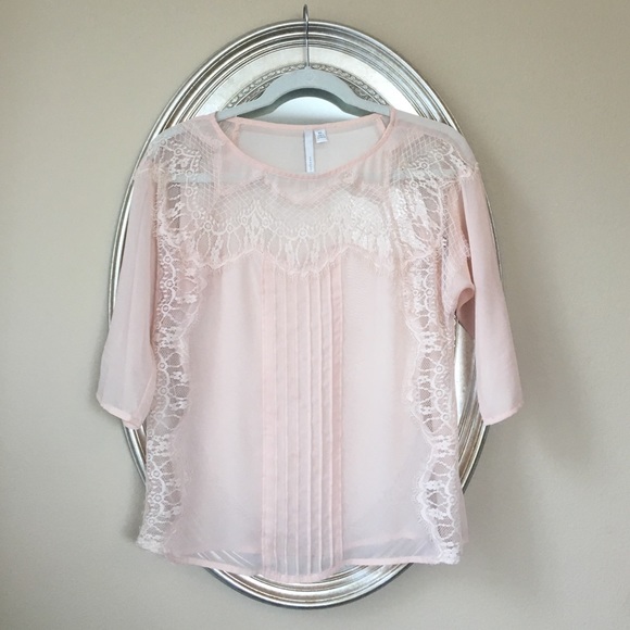 LC cream feminine top