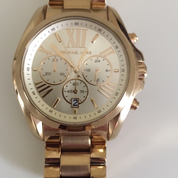 Watch - Picture 2 of 4