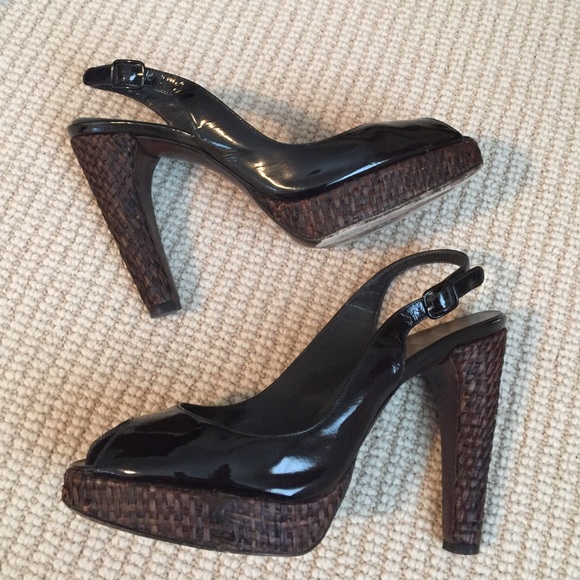 Stuart Weitzman black patent peep toe heels!