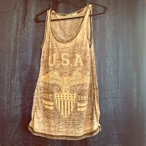 Maurice's Distressed USA tank top size small