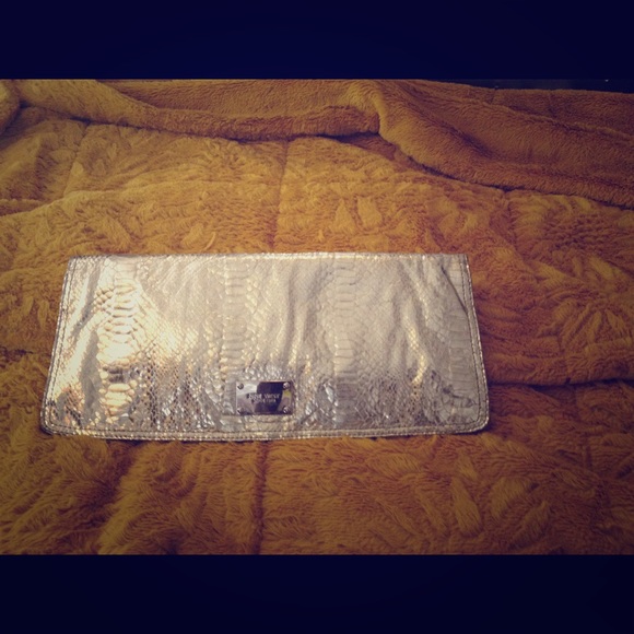 GOLD Clutch NINE WEST