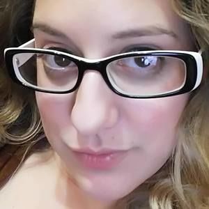 Meet your Posher, Kendra