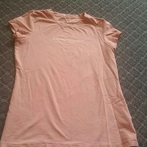 Small Banana Republic Tee - SOLD ON MERC