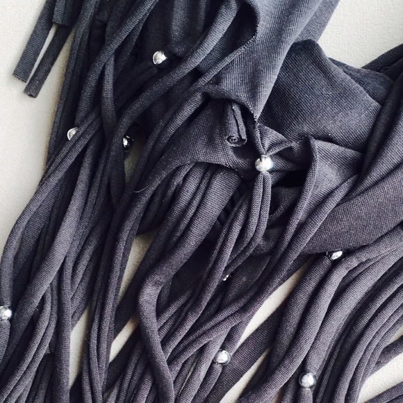 Grey Beaded Scarf - Picture 4 of 4