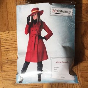 Carmen san diego costume small