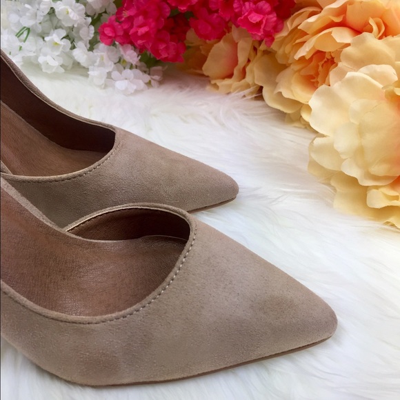 Taupe d'Orsay Pump - Picture 7 of 8