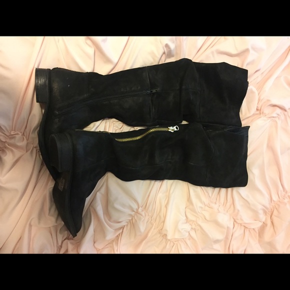 Steve Madden Shoes - Steve Madden Knee High Boots