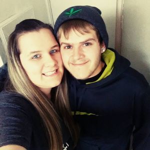 Meet your Posher, Marissa