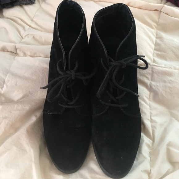 Madden Girl Black 7.5 Booties