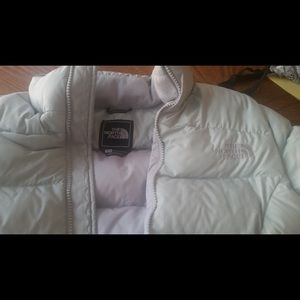 Woman's north face winter puff jacket