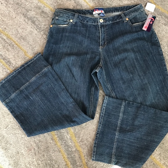 Jeans NWT