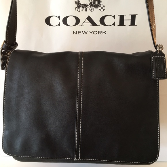 Coach Handbags - 🎁COACH VINTAGE SHOULDER/CROSSBODY BAG 💯AUT