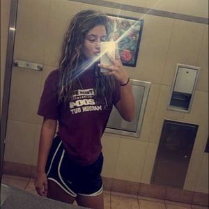 Meet your Posher, Tiffany