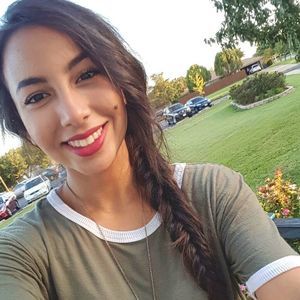 Meet your Posher, Gina