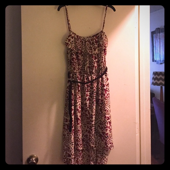 Silky sweetheart dress with belt