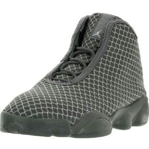 Meet your Posher, Malcolm