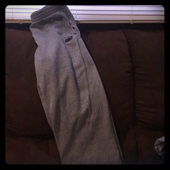 Boys Xlarge Nike sweatpants