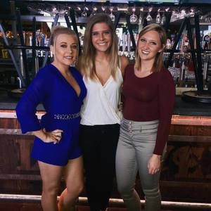 Meet your Posher, Leslie