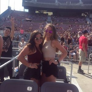 Meet your Posher, Nicole