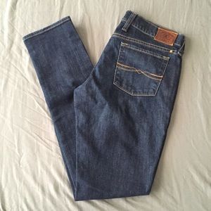 🔸BLACK.FRI.SALE🔸Dark Lucky Brand Skinny Jeans