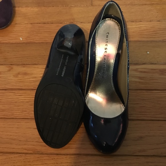 Heels, dark blue - Picture 3 of 3