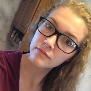 Meet your Posher, Veronica