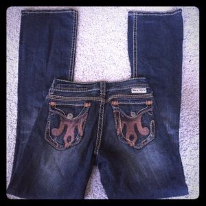 Mek Dnm jeans 26 /34 darker wash barely worn 💗🐰☄