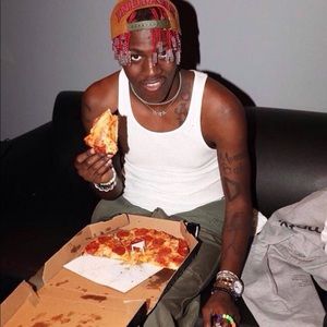 Meet your Posher, Alex