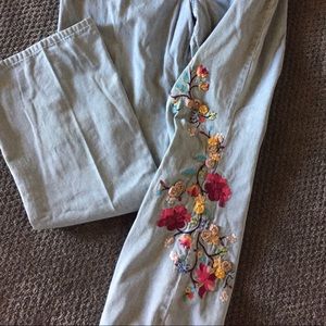 Dana Buchman Embroidered Jeans