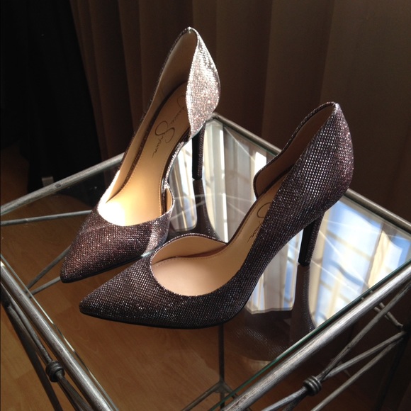 Jessica Simpson Claudette
