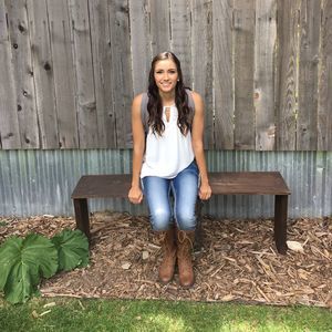 Meet your Posher, Annalissa