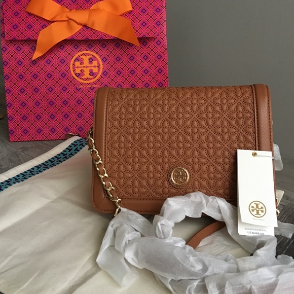 Tory Burch Handbags - NWT 💯 AUTH Tory Burch Quilted Crossbody Bag