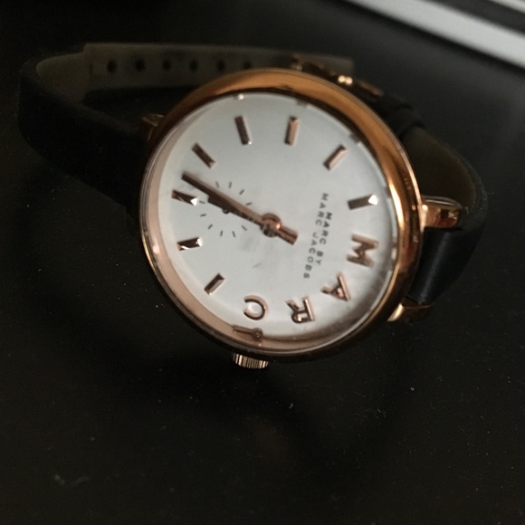 MARC JACOBS petite watch