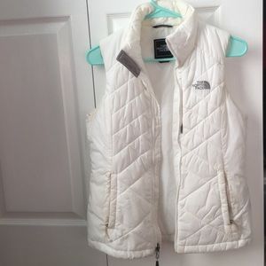 North face white vest