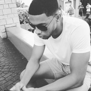 Meet your Posher, Victor