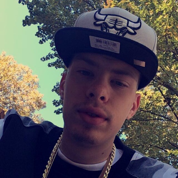 Meet your Posher, John - Picture 1 of 1