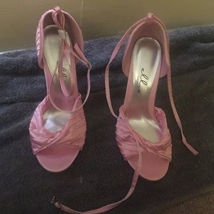 Unworn ballerina strap heels