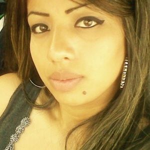 Meet your Posher, Yolanda