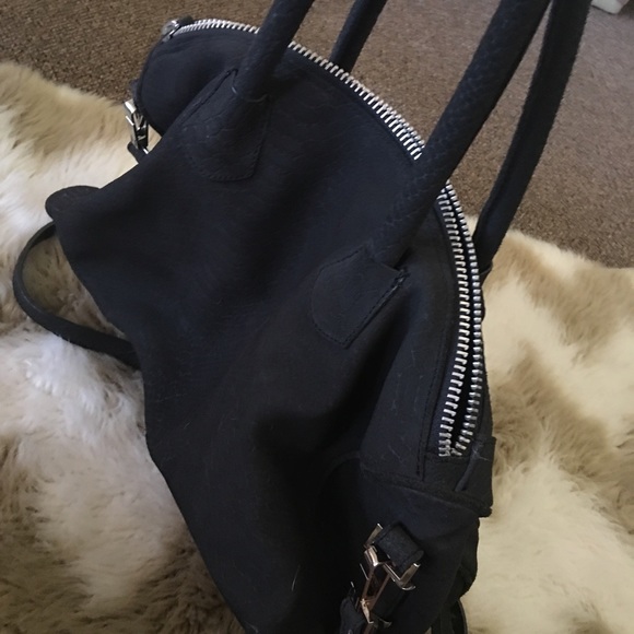 H&M Premium quality Collection - Picture 3 of 4