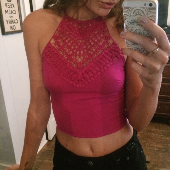 💋SOLD💋Hot Pink Crop