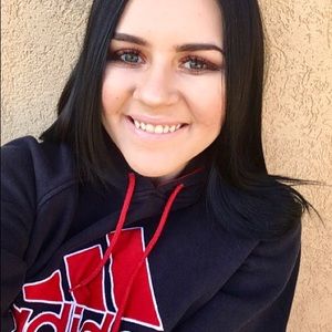 Meet your Posher, Amila