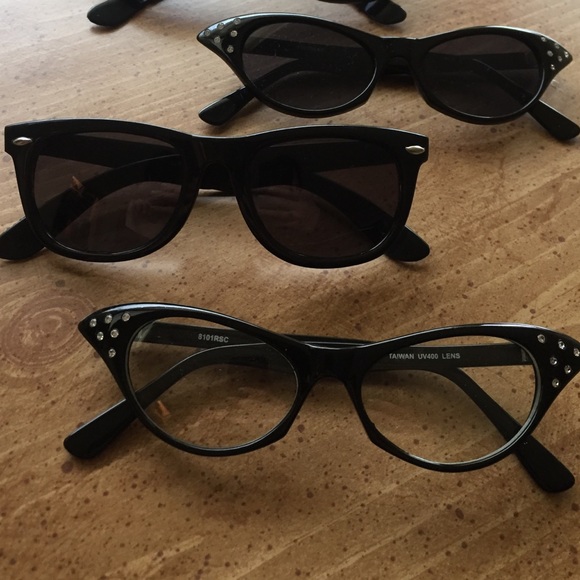 Sunglasses bundle - Picture 3 of 3