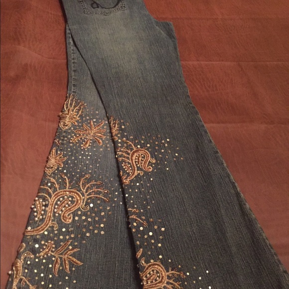 🎉SALE🌸Dana Buchman Denim, pearls, sequins, embro