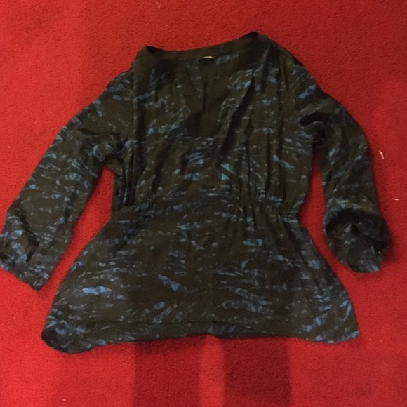 Black and blue blouse cute business casual